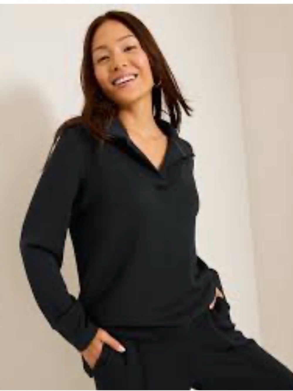 Tommy Bahama Black size medium Palm voyage pullover . Sold out on line